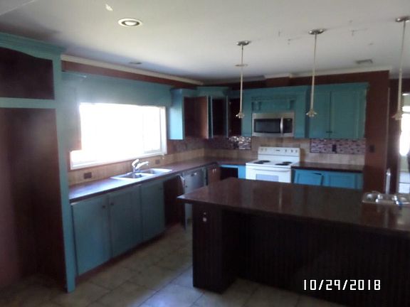4th image of 149 Songwood Dr