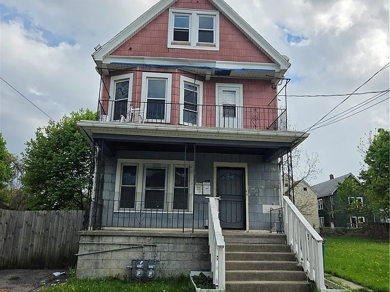 67 Moeller St #UPPER — Photo 1