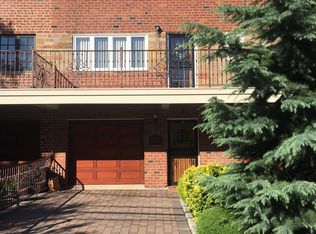 6356 75th Pl #2, Middle Village, NY 11379