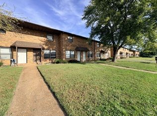 1028 Belle Valley Dr #10, Belleville, IL 62220