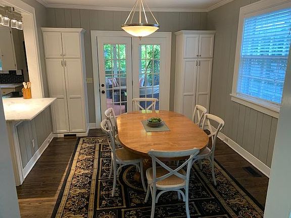 5th image of 2515 Ashwood Ave