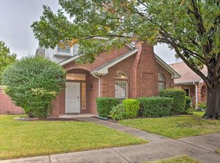 544 Raintree Cir, Coppell, TX 75019