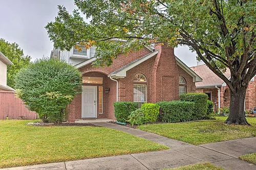 544 Raintree Cir Photo 1