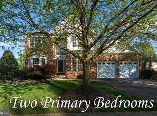 203 Fox Trot Way NW, Leesburg, VA 20176