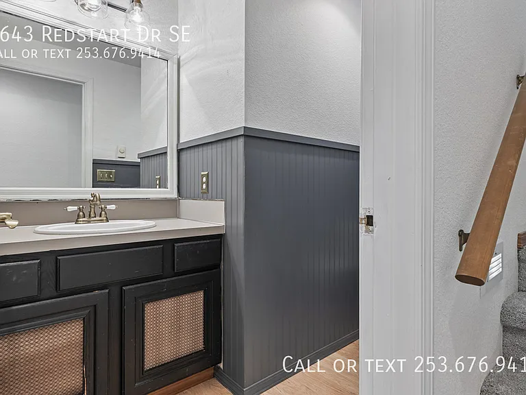 7643 Redstart Dr SE — Photo 11