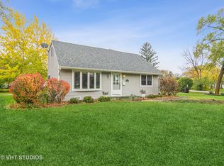 282 Pine Tree Row, Lake Zurich, IL 60047