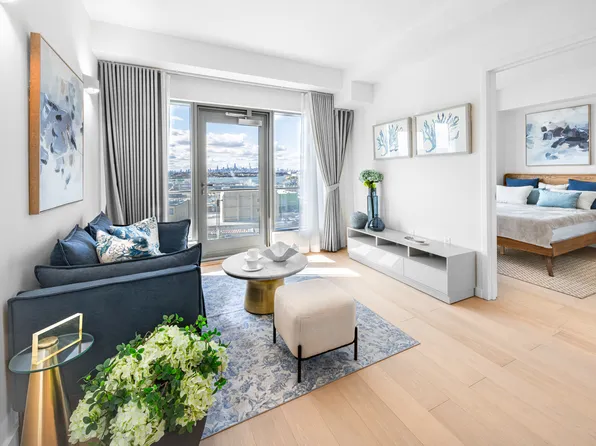 33-71 Prince Street image 1 of 11