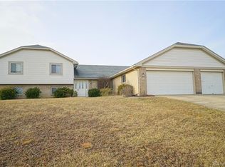 2471 Spicer Rd, Dayton, OH 45431