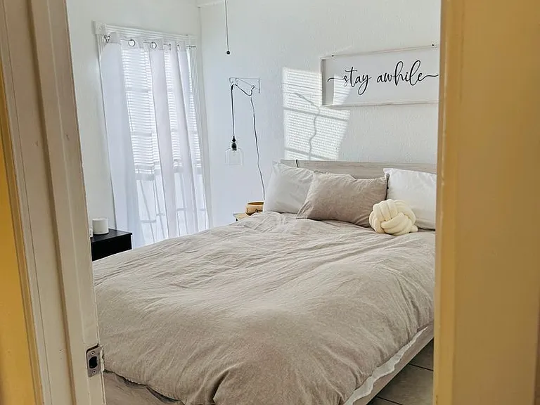 1100 Alvarado Dr SE #306 — Photo 3