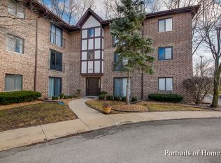 48 Harbor Ct APT 204, Naperville, IL 60565