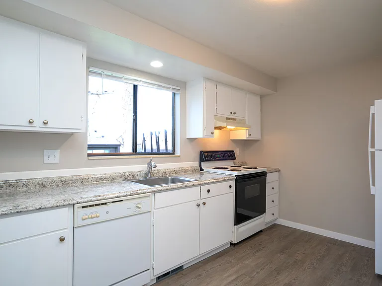7760 Lowell Blvd — Photo 5