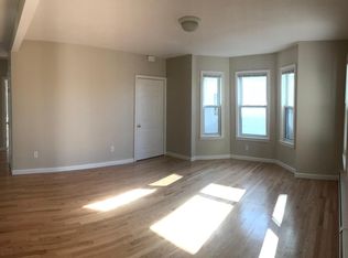 390 Rantoul St #2, Beverly, MA 01915