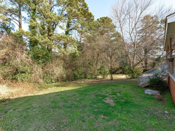 raleigh-north-carolina-447288531 picture