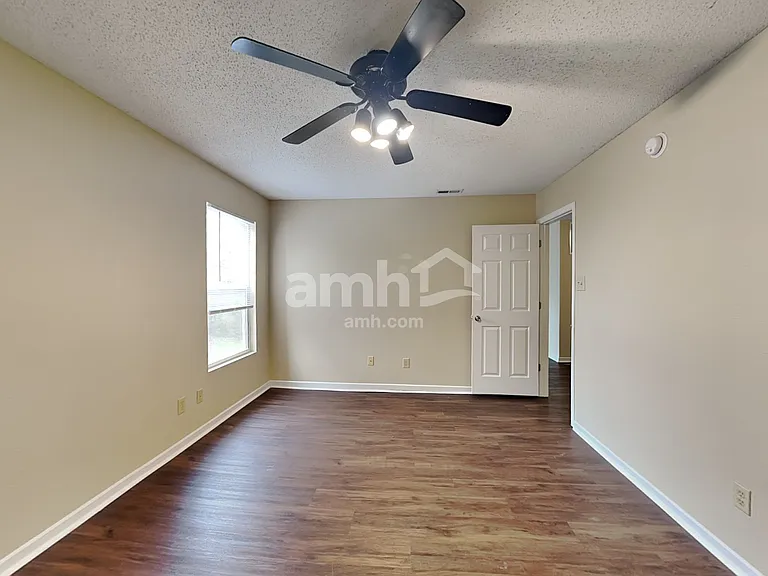 933 Balto Dr — Photo 22