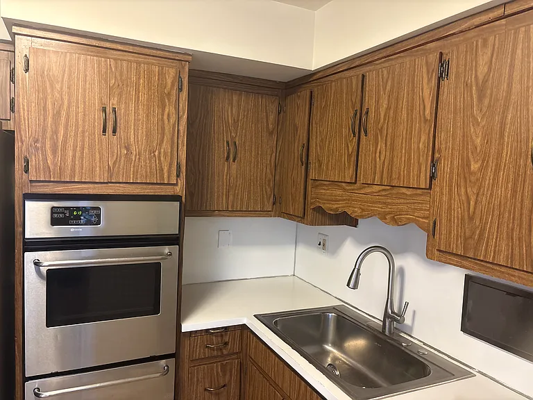 43 Oakwood Ave #1 — Photo 10