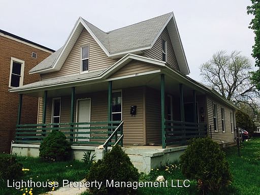 1st image of 457 Carrier St NE
