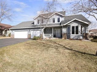 3212 Highlands Rd, Minneapolis, MN 55443