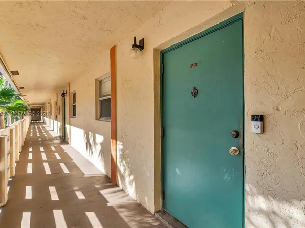 3282 NW 103rd Ter #205-A, Coral Springs, FL 33065