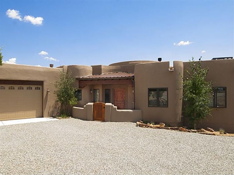 1st image of 28 Camino Sabanero