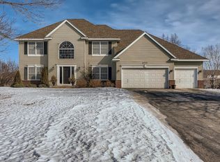 6345 Oxford Rd S, Shakopee, MN 55379