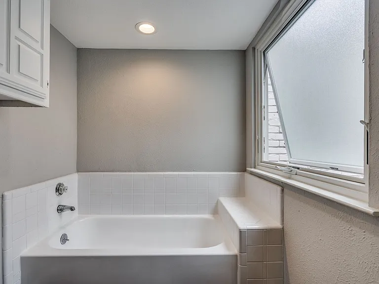1108 Richland Oaks Dr — Photo 19