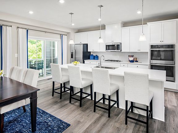 McPherson Grand Main Level Entry