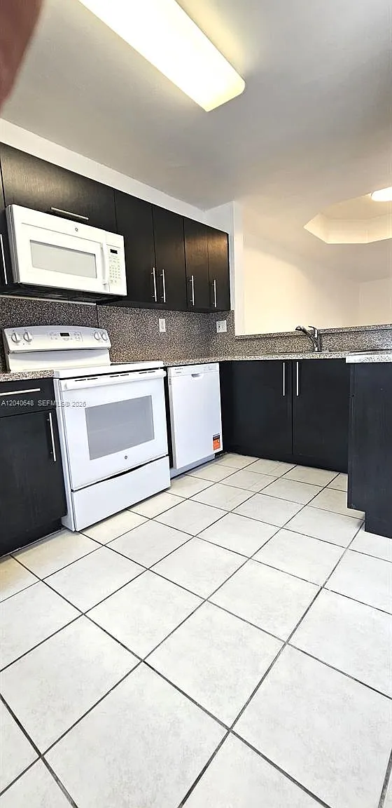 Bonita Villas Condo — Photo 3