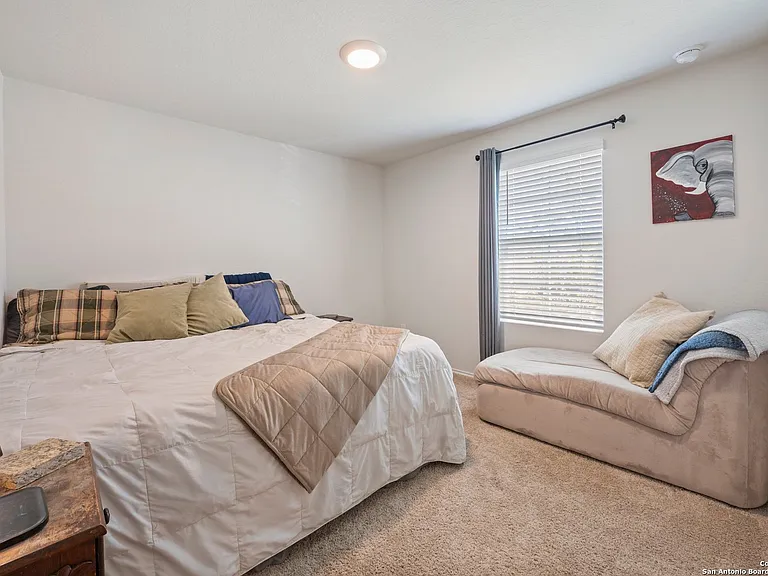 723 Armadillo Dr — Photo 20