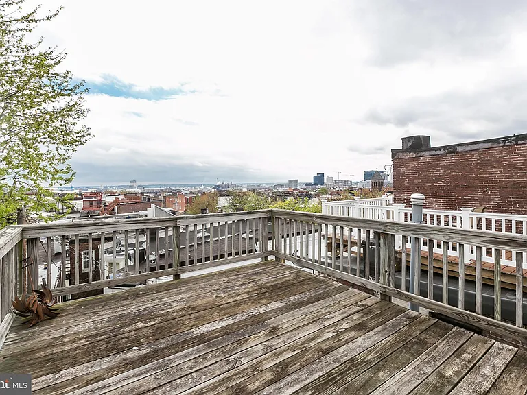 2205 E Baltimore St — Photo 39