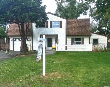 7 All Points Terrace, Holbrook, NY, 11741
