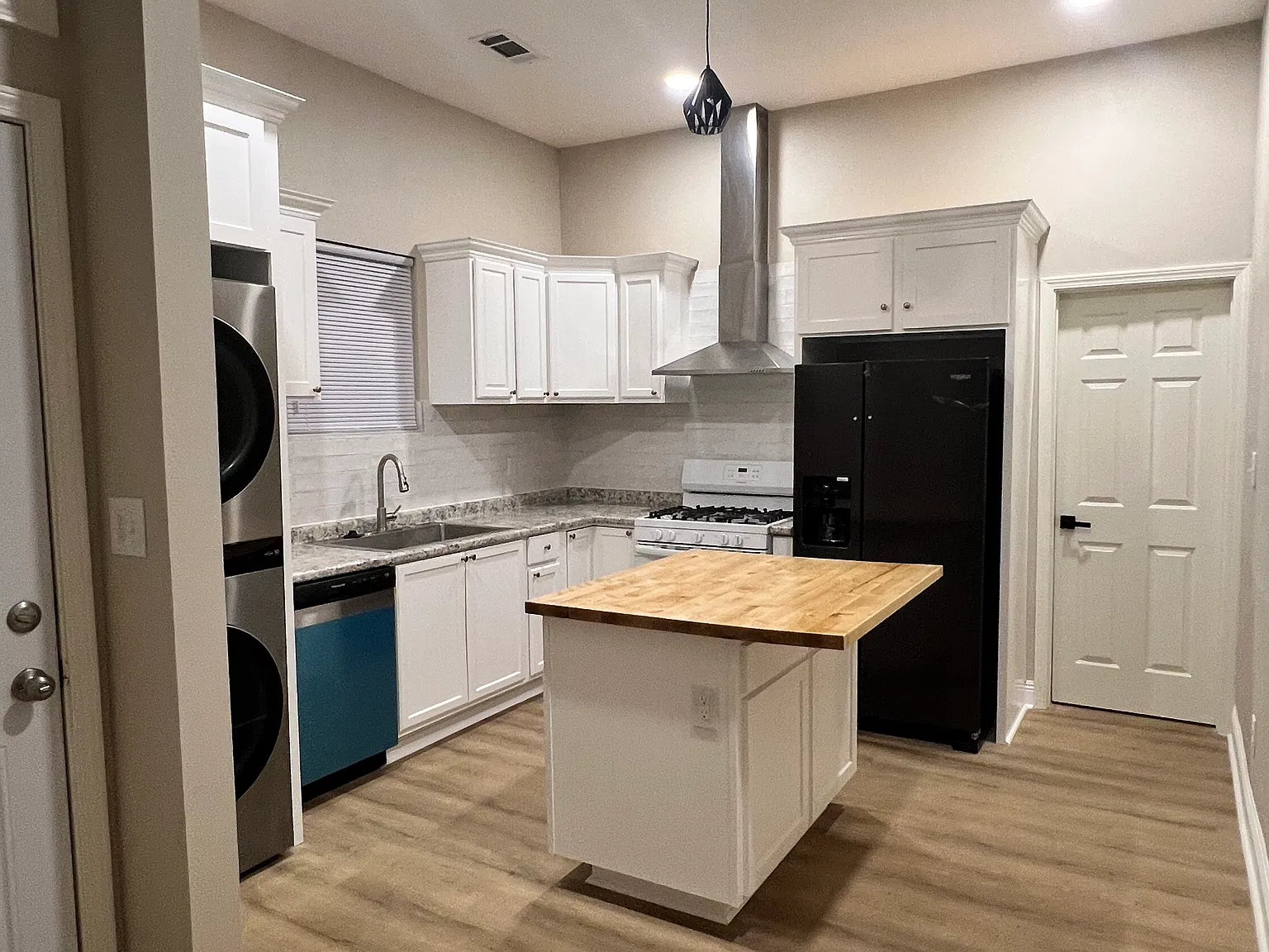 8514 Forshey St — Photo 4