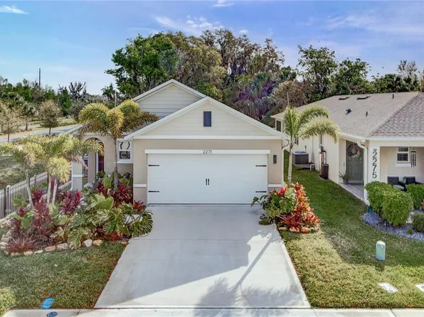 2271 Delhi Pl, Sanford, FL 32771