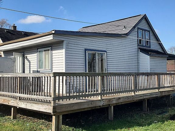 3rd image of 6335 Sylvia St
