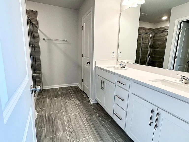 108 Jade Creek Dr — Photo 22