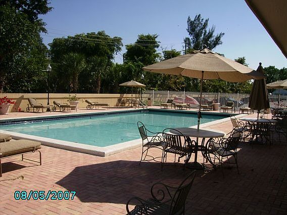 4th image of 1800 Sans Souci Blvd APT 326