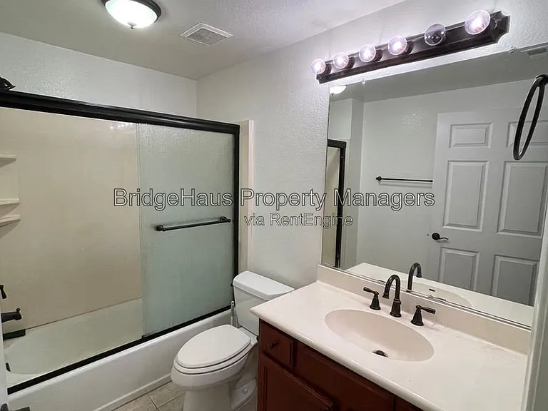 7671 Mission Gorge Rd #95 — Photo 18