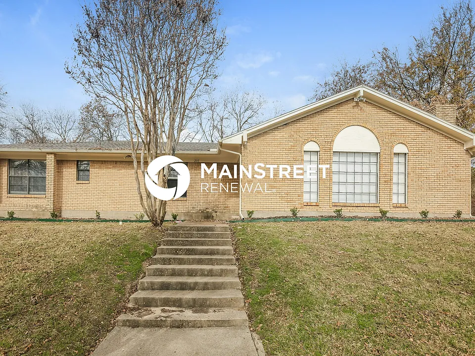 207 Point Royal Dr