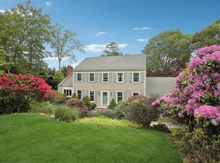 5 Sandpiper Ct, Shoreham, NY 11786