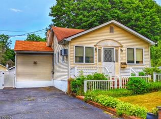 43 Woodsedge Ave, Budd Lake, NJ 07828