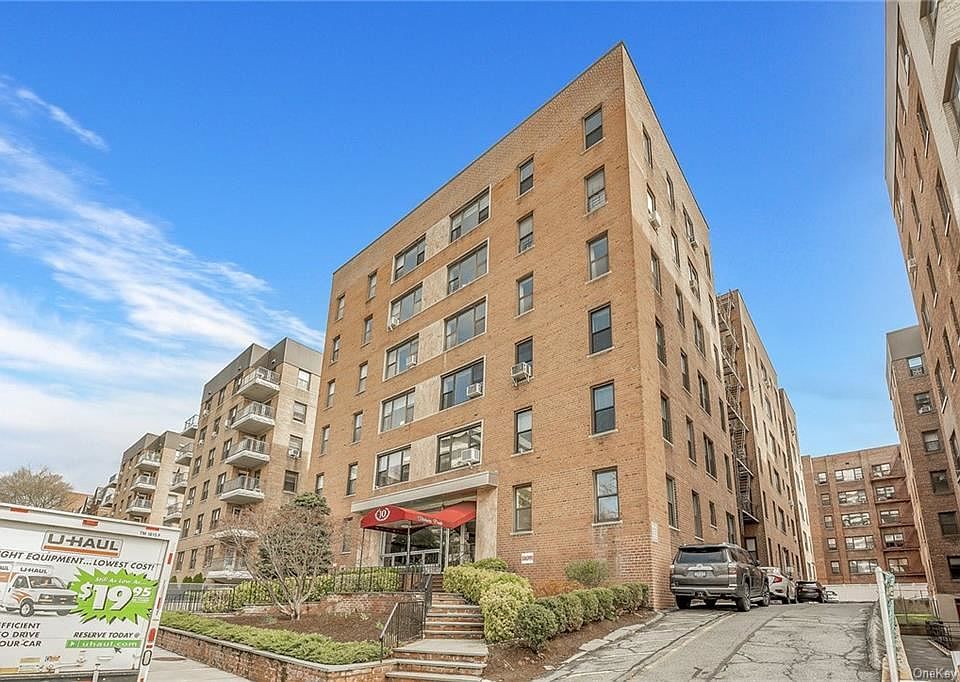 1st image of 10 N Broadway APT 2B