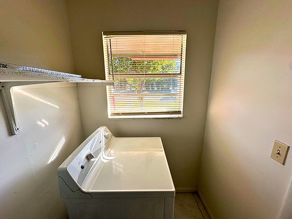 5th image of 4872 Serafica Dr #4972