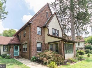 7 Windsor Cir, Springfield, PA 19064