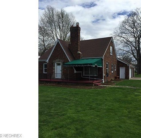 1st image of 233 Forest Park Dr