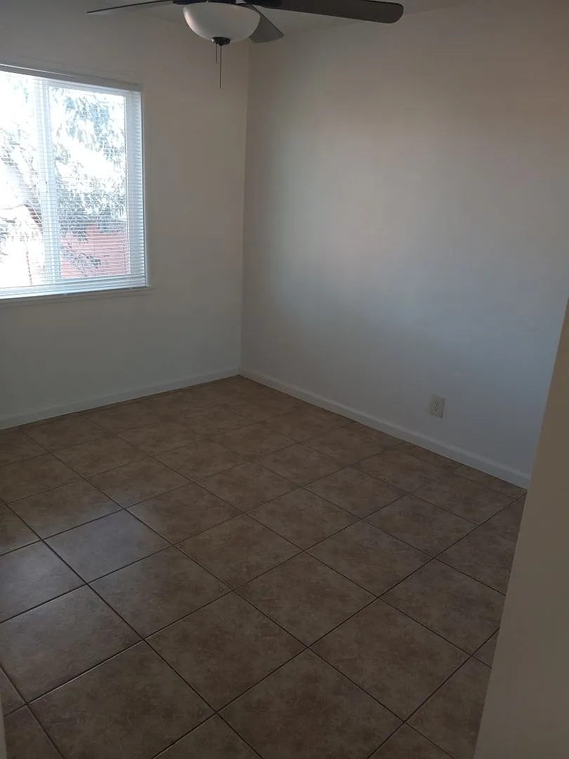 Yucca Ave 6361 — Photo 4