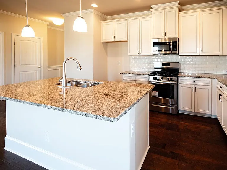 4125 Cordova Ln — Photo 18