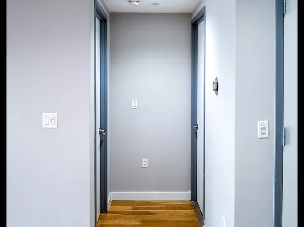 260 North Ninth Street image 4 of 16