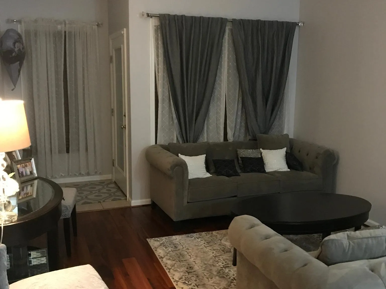 3 bed, 2.5 bath, 2071 sqft, $2,300 — Photo 4