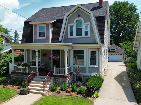 316 Franklin St, Winona, MN 55987