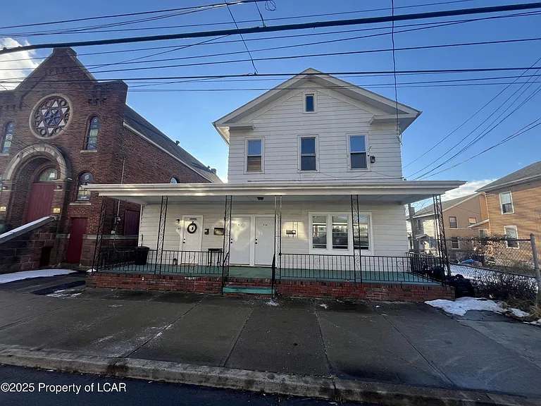 49 W Center Ave — Photo 15