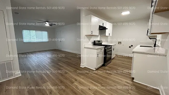 3 bed, 1.5 bath, 996 sqft, $1,395 — Photo 4